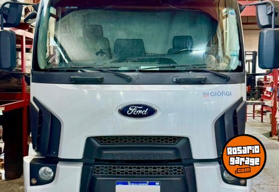 Camiones y Grúas - ## Ford 1519 2017 con solo 99000kms ## - En Venta