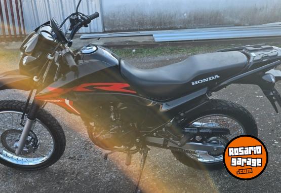 Motos - Honda XR190 2019 Nafta 7500Km - En Venta