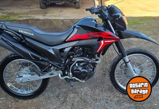 Motos - Honda XR190 2019 Nafta 7500Km - En Venta