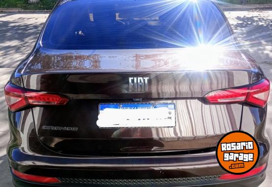 Autos - Fiat Cronos precision 2021 Nafta 88000Km - En Venta