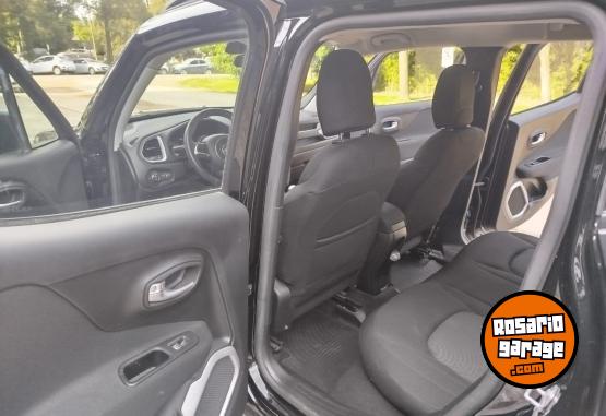Camionetas - Jeep RENEGADE 2019 Nafta 19000Km - En Venta