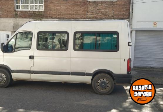 Utilitarios - Renault Mster mini bus 2008 Diesel 111111Km - En Venta