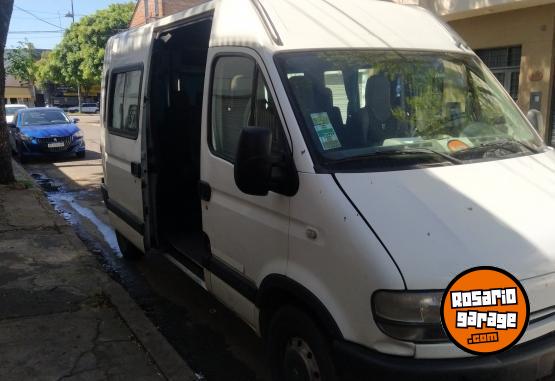 Utilitarios - Renault Mster mini bus 2008 Diesel 111111Km - En Venta