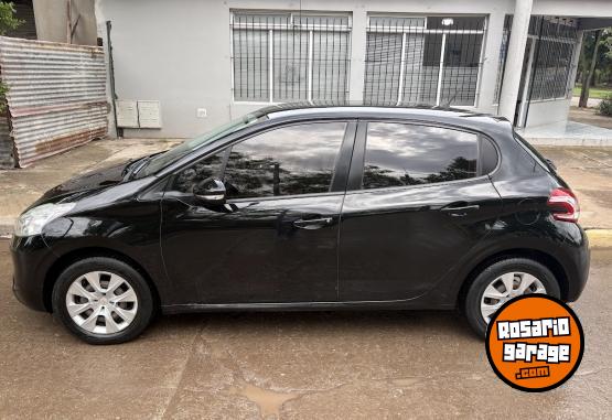 Autos - Peugeot 208 ACTIVE 1.5 2015 Nafta 106000Km - En Venta