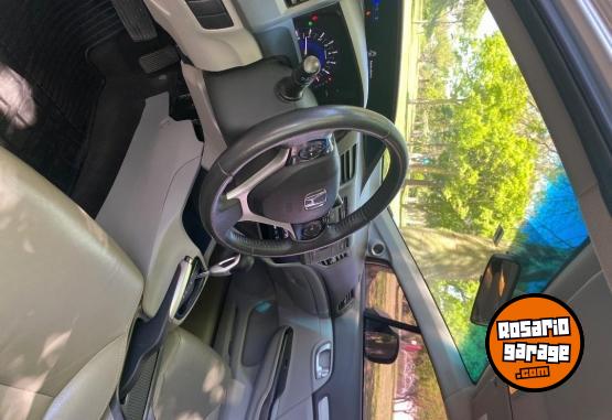 Autos - Honda Civic 2013 Nafta 180000Km - En Venta