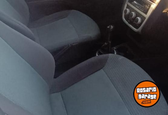 Autos - Volkswagen GOL TREND 2012 GNC 111111Km - En Venta