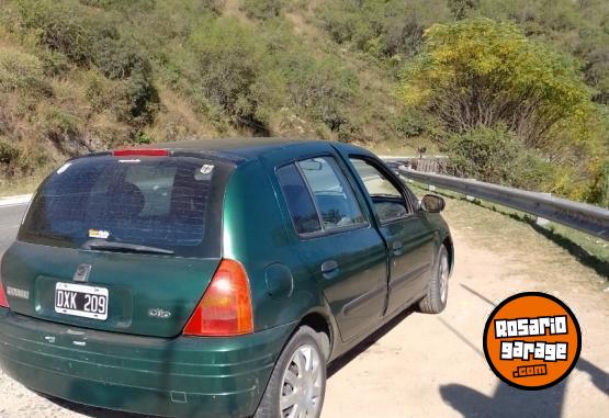 Autos - Renault Clio 2002 GNC 220000Km - En Venta