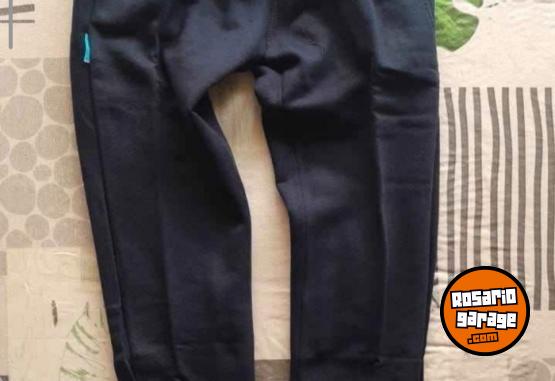 Indumentaria - Remanente por cierre - En Venta