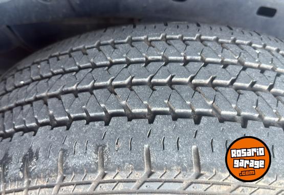 Accesorios para Autos - Cubiertas bridgestone 245/65/17 - En Venta
