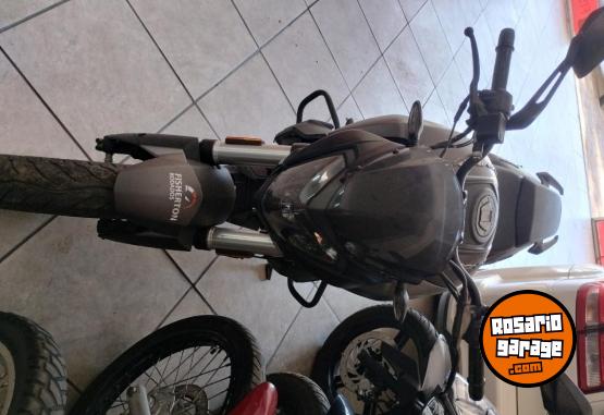 Motos - Bajaj DOMINAR 400 UG 2022 Nafta 7500Km - En Venta