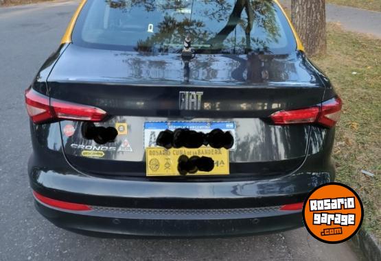 Autos - Fiat CRONOS 1.8 2018 GNC 219000Km - En Venta