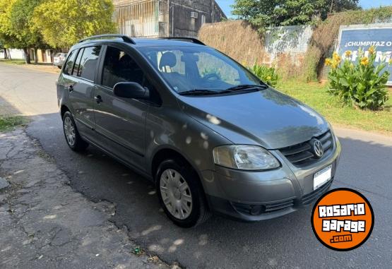 Autos - Volkswagen Suran 2007 Nafta 200000Km - En Venta