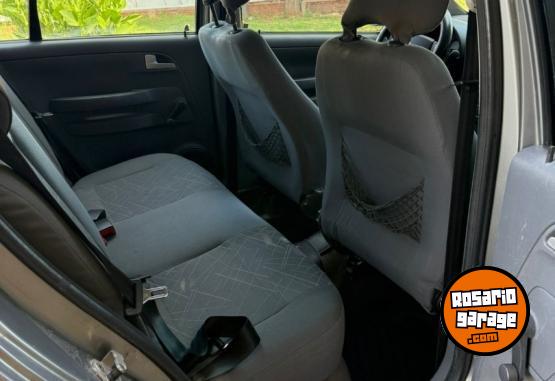 Autos - Volkswagen Suran 2007 Nafta 200000Km - En Venta