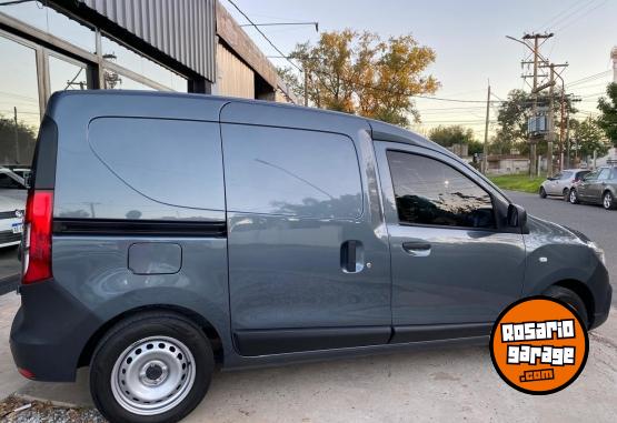 Utilitarios - Renault Kangoo 2019 Diesel 32000Km - En Venta