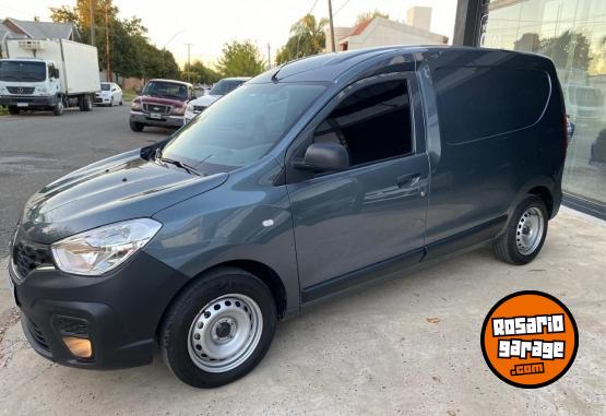 Utilitarios - Renault Kangoo 2019 Diesel 32000Km - En Venta