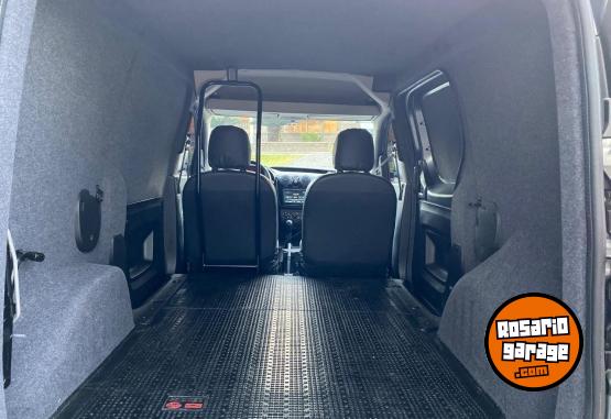 Utilitarios - Renault Kangoo 2019 Diesel 32000Km - En Venta