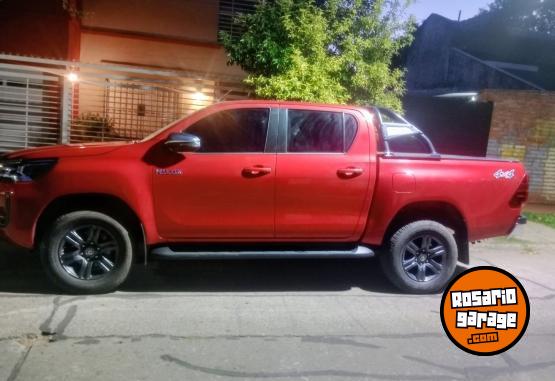 Camionetas - Toyota Hilux 2021 Diesel 60000Km - En Venta