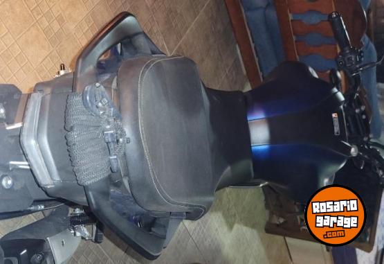 Motos - Yamaha FZS FI V3.0 2024 Nafta 2500Km - En Venta