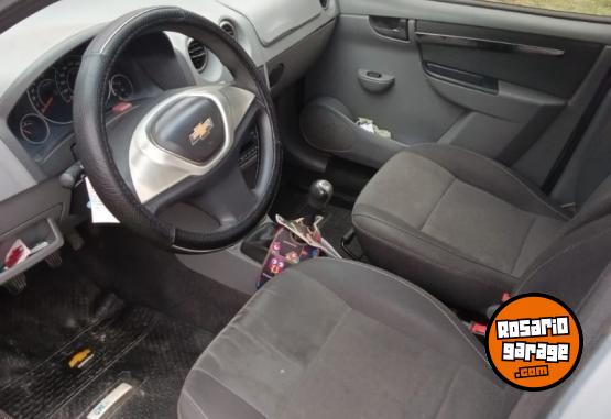 Autos - Chevrolet PRISMA LT 2011 GNC 225000Km - En Venta