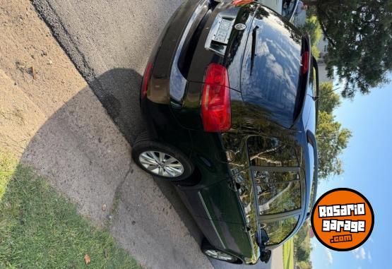 Autos - Volkswagen Suran 2011 Nafta 167700Km - En Venta