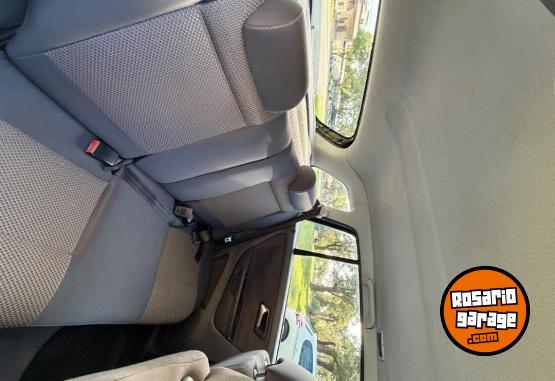 Autos - Volkswagen Suran 2011 Nafta 167700Km - En Venta