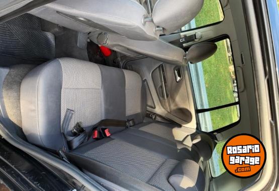 Autos - Volkswagen Suran 2011 Nafta 167700Km - En Venta