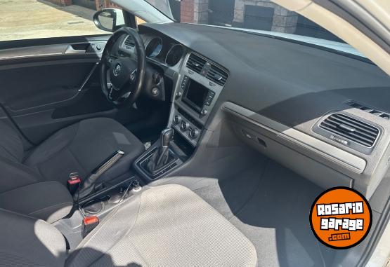 Autos - Volkswagen Golf 2015 Nafta 148000Km - En Venta