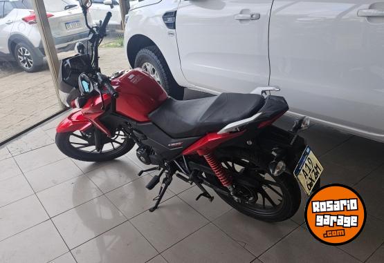 Motos - Honda Twister 125 2023 Nafta 16000Km - En Venta