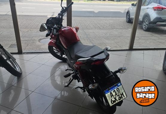 Motos - Honda Twister 125 2023 Nafta 16000Km - En Venta