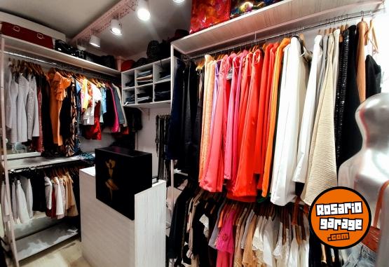 Indumentaria - Fondo de comercio indumentaria femenina microcentro de rosario - En Venta