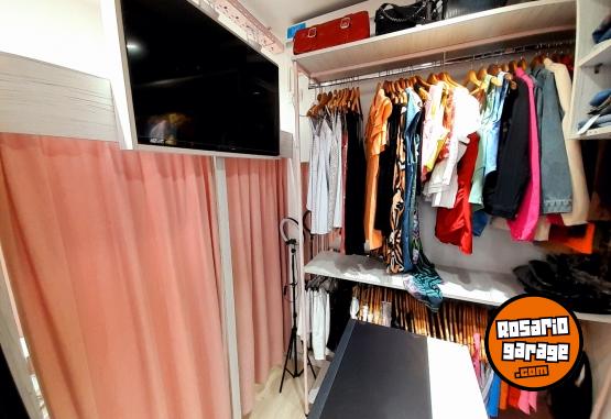 Indumentaria - Fondo de comercio indumentaria femenina microcentro de rosario - En Venta