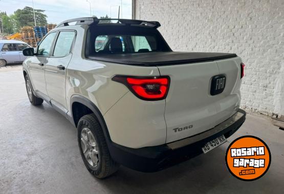 Camionetas - Fiat Fiat Toro Freedom 2.0 2017 Diesel 130000Km - En Venta