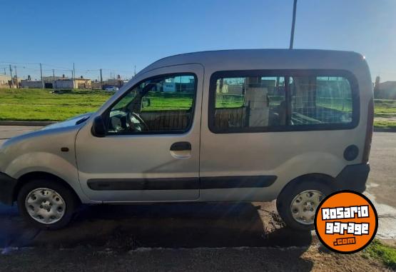 Utilitarios - Renault Kangoo 2006 Diesel 314000Km - En Venta