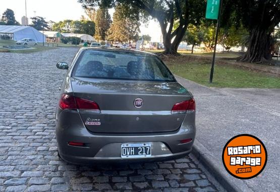 Autos - Fiat Siena EL 1.4 8v Sedan 2015 Nafta 131800Km - En Venta