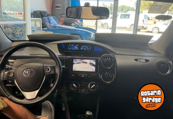 Autos - Toyota Etios 1.5 XLS AT 2022 Nafta 120000Km - En Venta