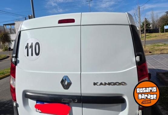 Utilitarios - Renault Kangoo 2019 Nafta 225000Km - En Venta
