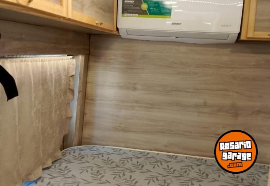 Utilitarios - Ford Transit 2024 Diesel 11000Km - En Venta