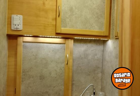 Utilitarios - Ford Transit 2024 Diesel 11000Km - En Venta