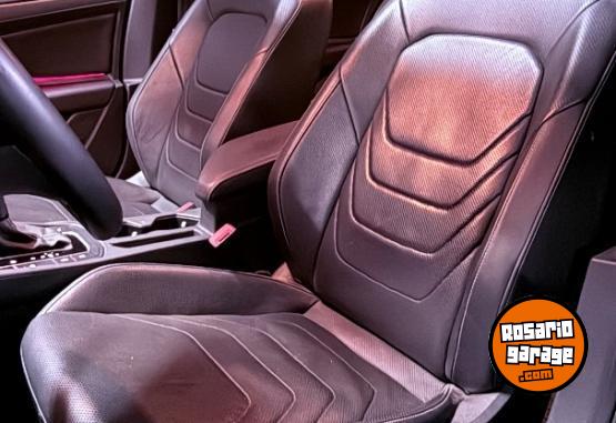 Autos - Volkswagen Vento Highline 2021 Nafta 76900Km - En Venta