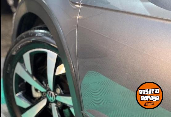 Autos - Volkswagen Nivus Highline 2021 Nafta 114000Km - En Venta