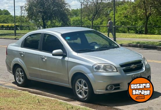 Autos - Chevrolet Aveo 2012 GNC 181900Km - En Venta