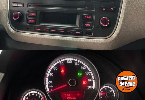 Autos - Volkswagen Up Move I-Motion 2015 Nafta 130000Km - En Venta