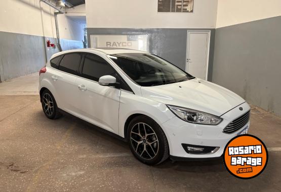 Autos - Ford Focus Titanium 2.0 2019 Nafta 99000Km - En Venta