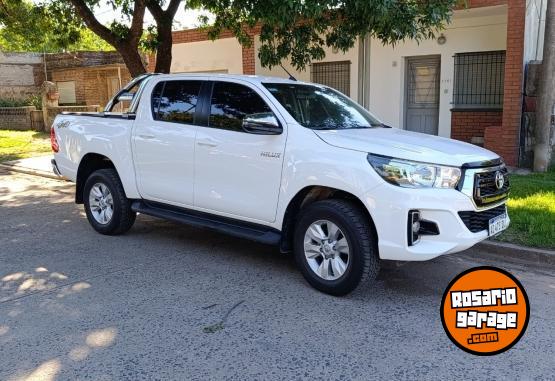 Camionetas - Toyota Hilux SRV 2.8 2019 Diesel 79831Km - En Venta