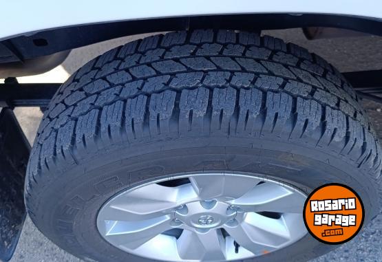 Camionetas - Toyota Hilux SRV 2.8 2019 Diesel 79831Km - En Venta