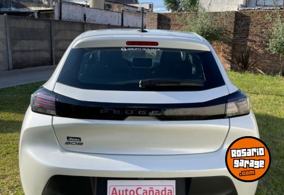 Autos - Peugeot 208 ALLURE PACK  1.6 2025 Nafta 1500Km - En Venta
