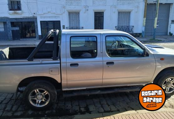 Camionetas - Nissan Frontier 2012 Diesel 140000Km - En Venta
