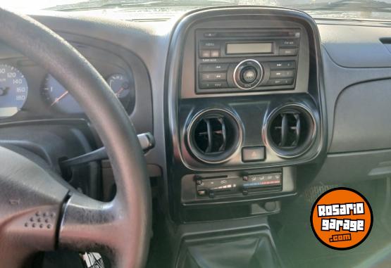 Camionetas - Nissan Frontier 2012 Diesel 140000Km - En Venta