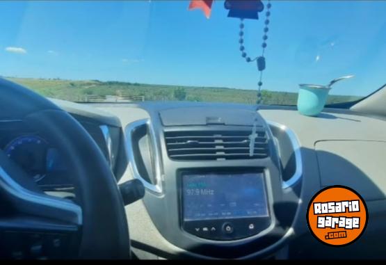 Autos - Chevrolet Tracker LTZ 2015 GNC 154000Km - En Venta