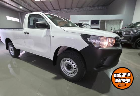 Camionetas - Toyota Hilux Cabina Simple 2025 Diesel  - En Venta